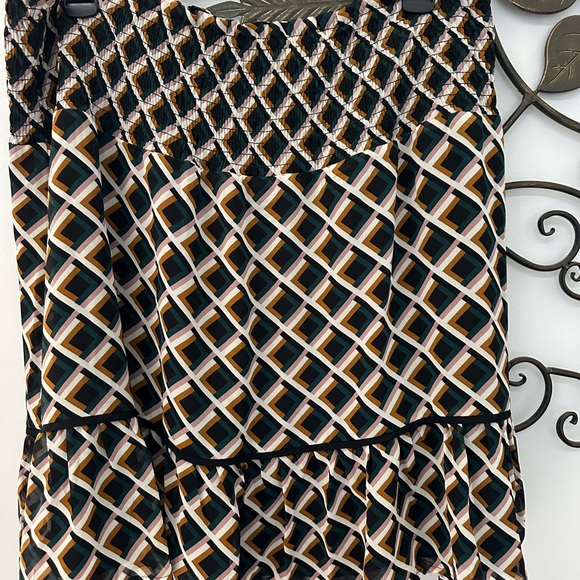 DR2 XL Flowy Lined Mini Skirt NWOT - Picture 3 of 4